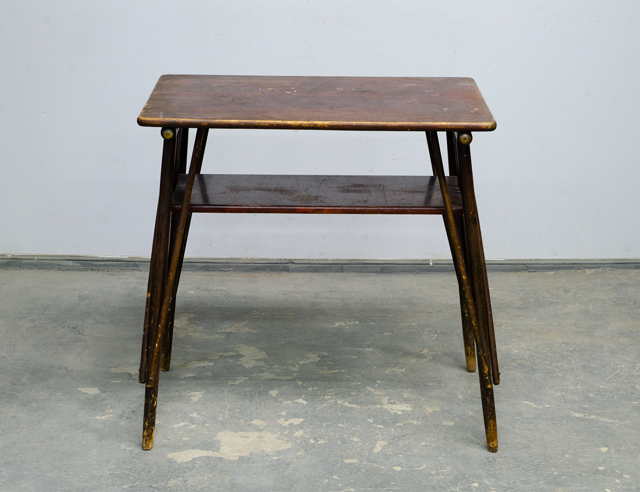 Старинный финский чайный стол