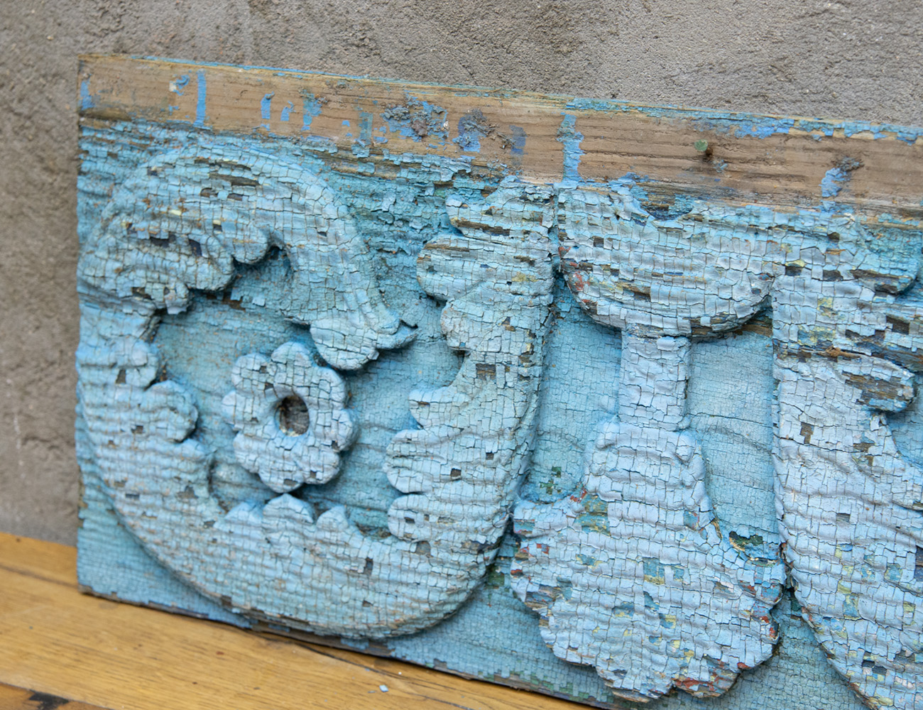 Элемент старинного наличника