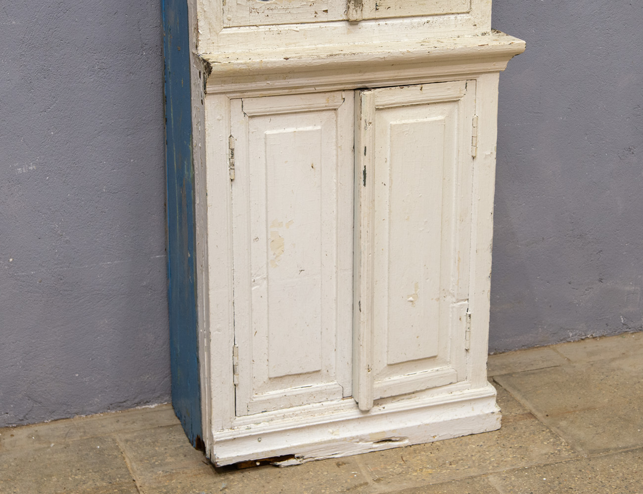 Старинный деревенский буфет