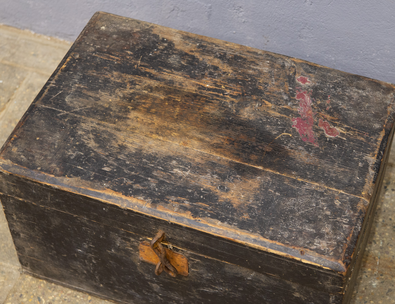 Старинный сундук