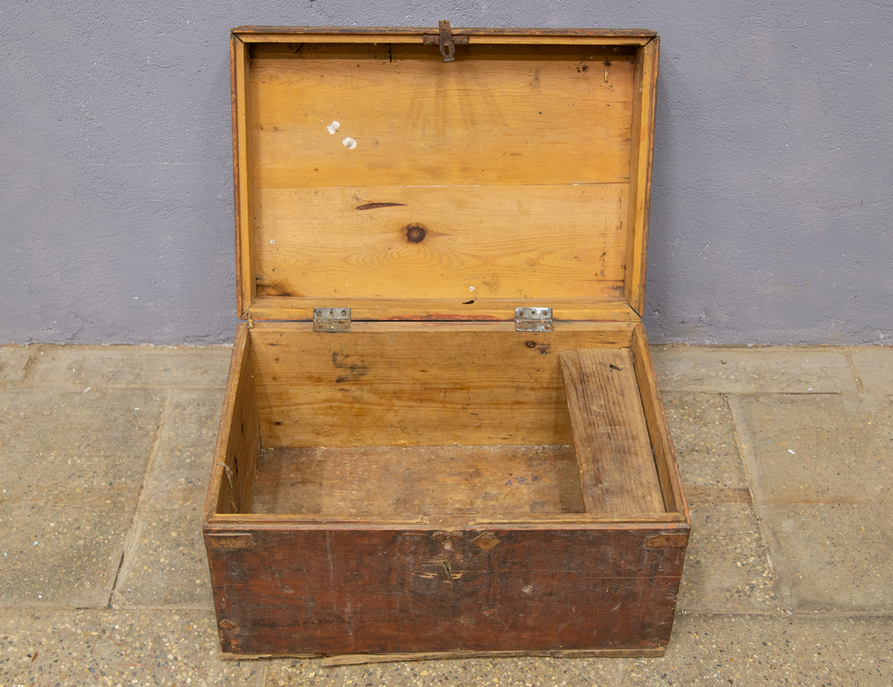 Старинный сундук