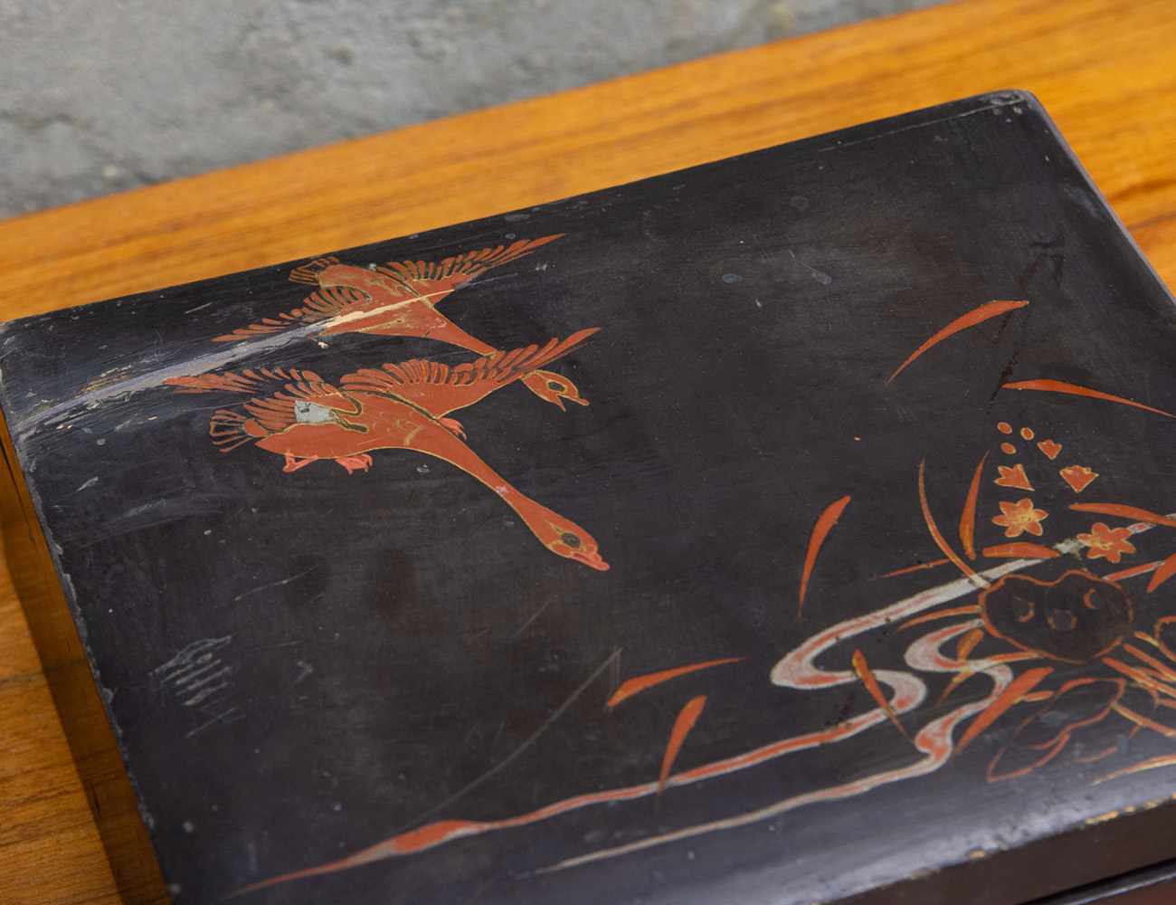 Старинная шкатулка, Въетнам