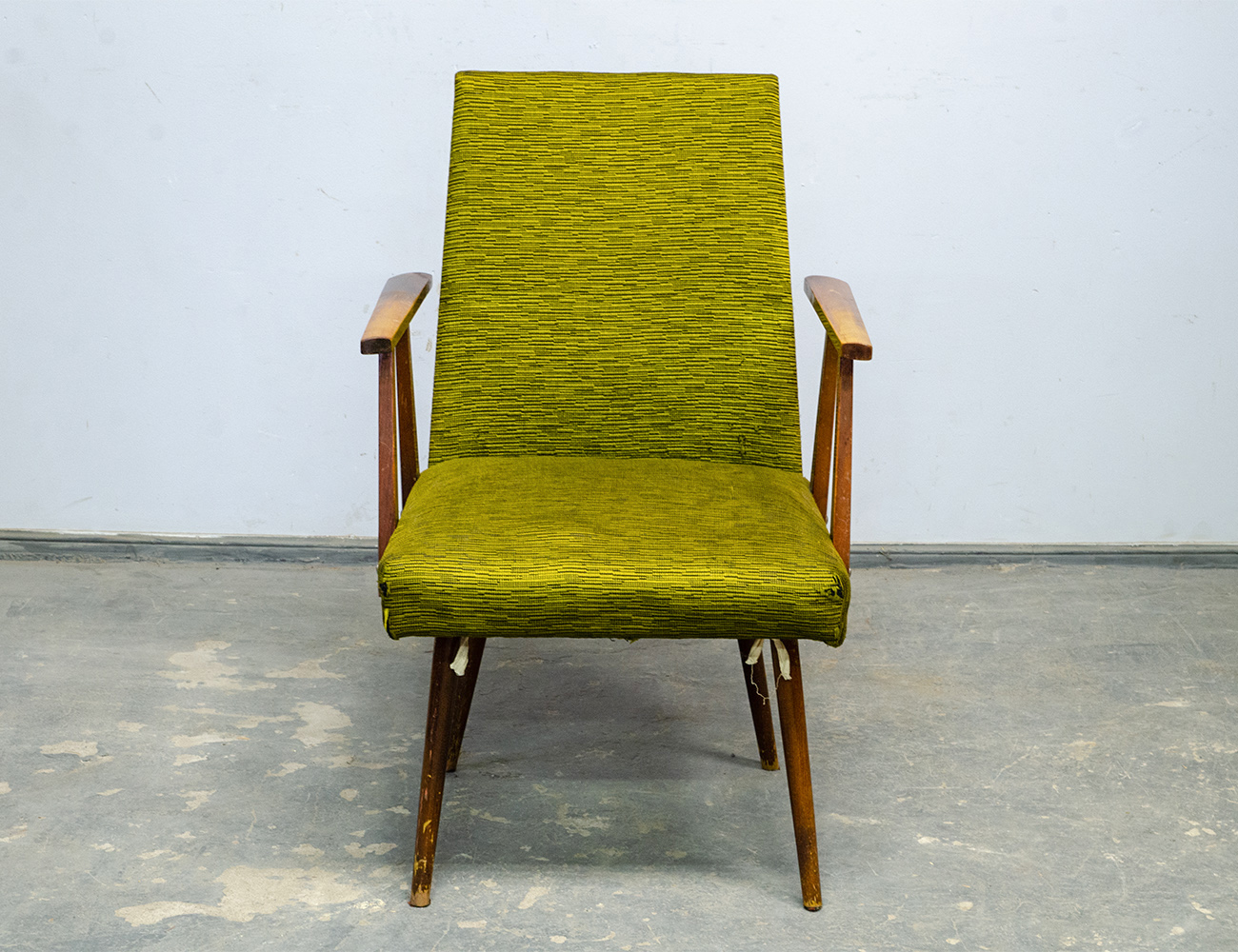 Винтажное кресло