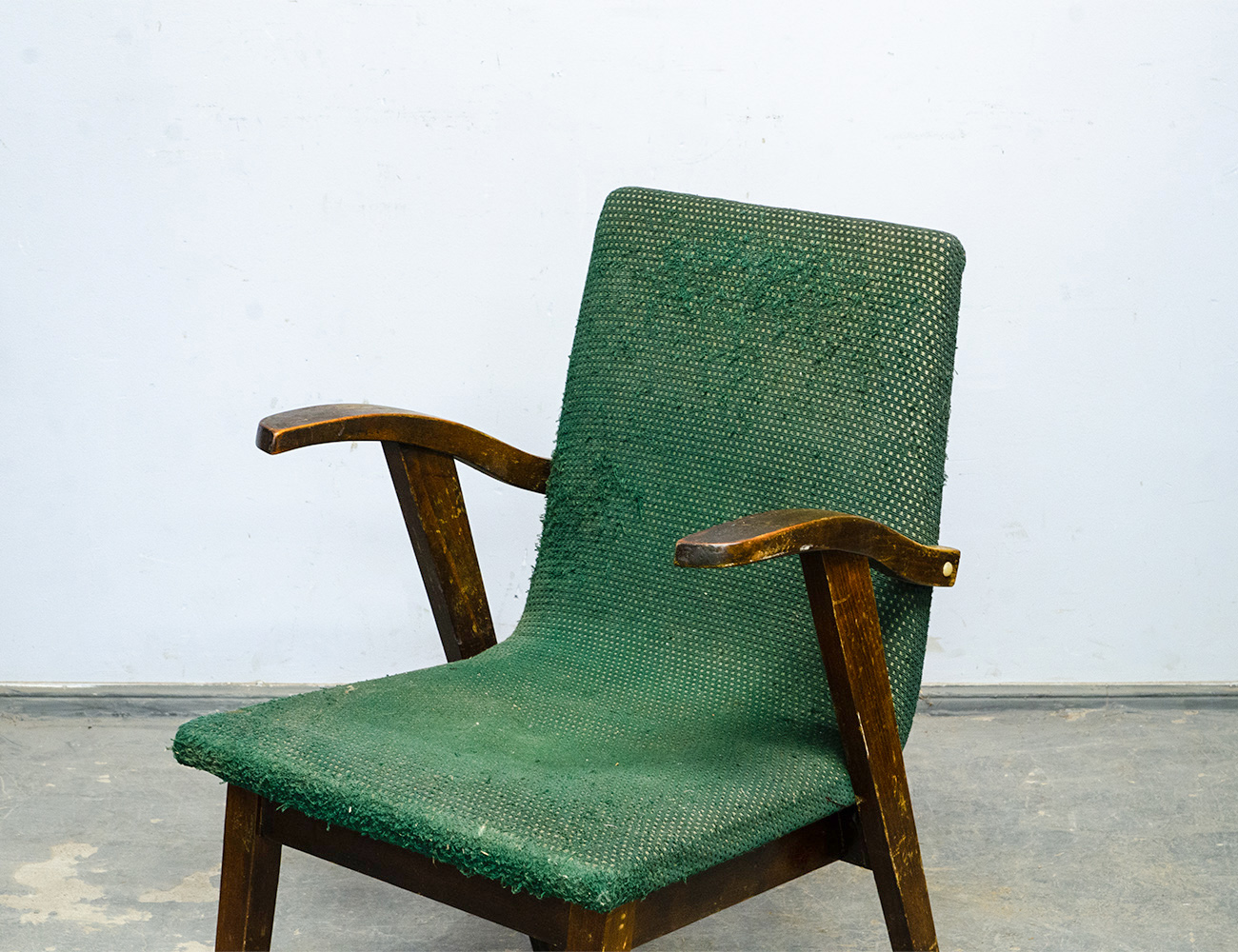 Винтажное кресло