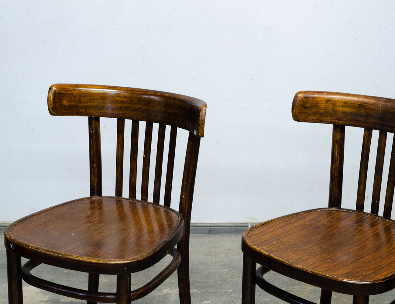 Старинные венские стулья