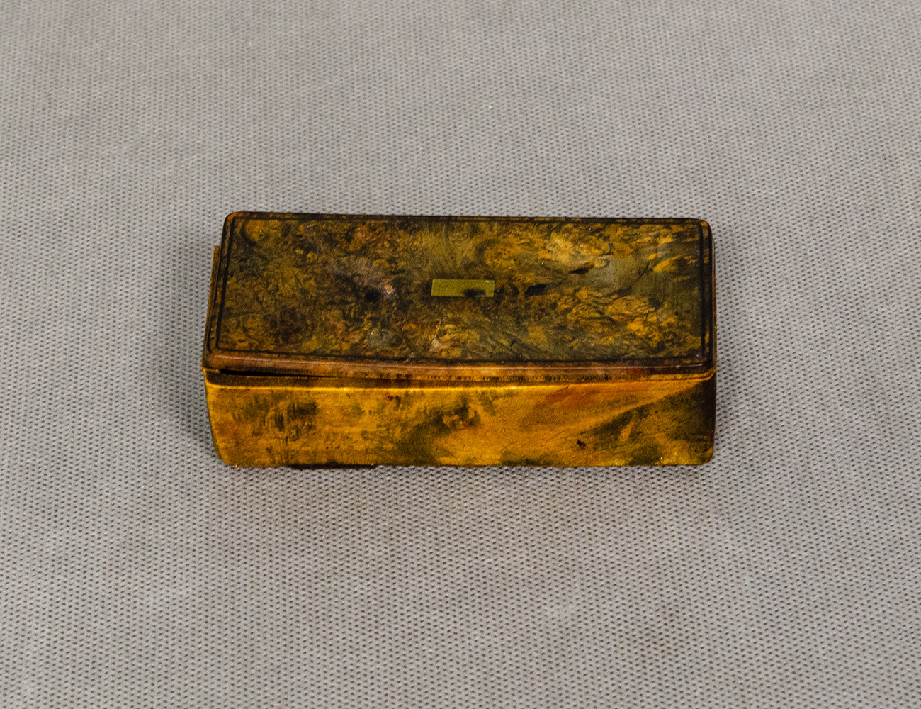 Старинная шкатулка