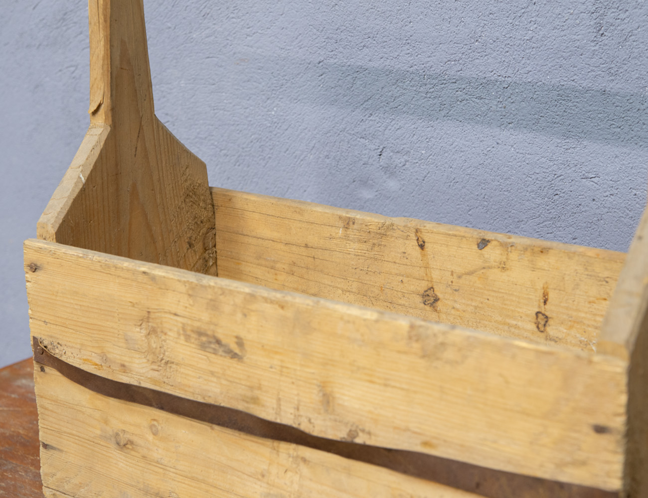 Старинный ящик для инструментов