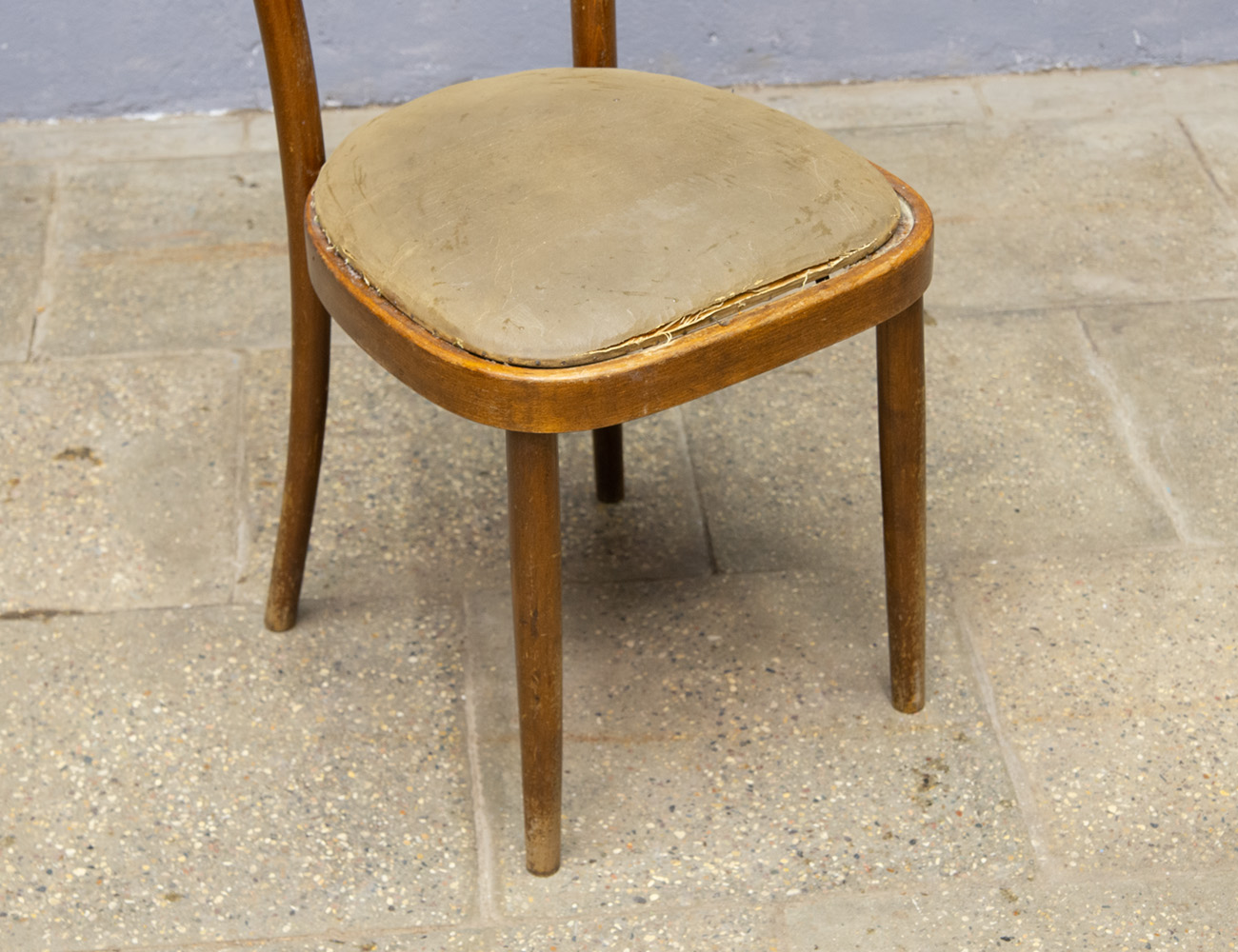 Винтажный стул