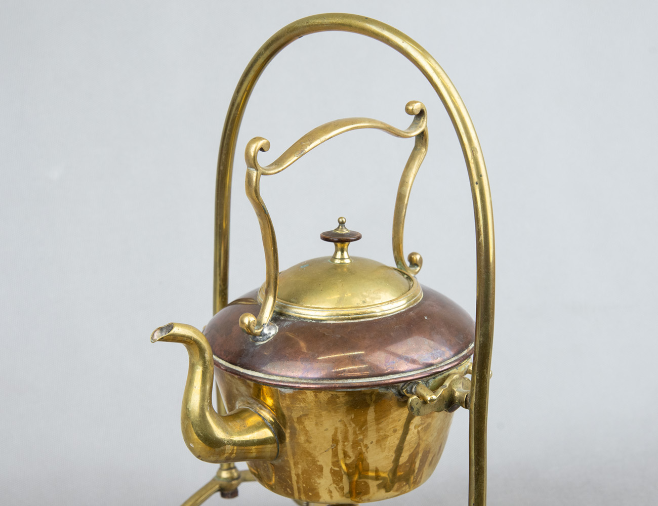 Стaриннaя бульотка с горелкой, Англия