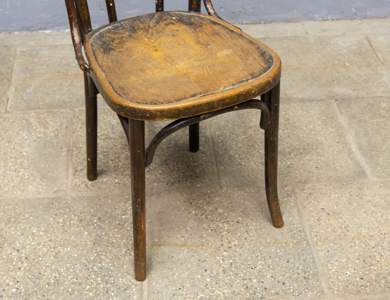 Старинный венский стул