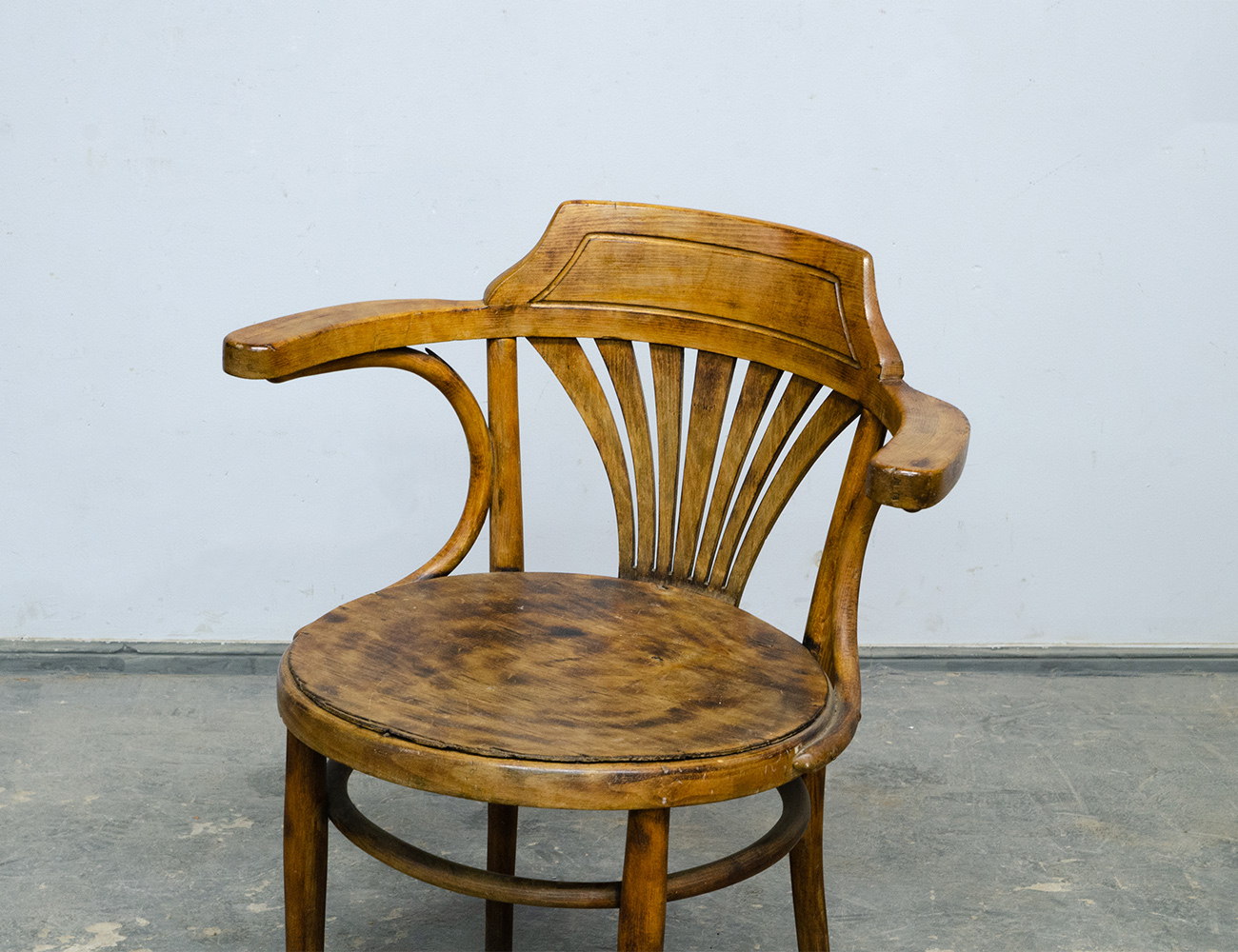 Кресло к письменному столу №23 Тонет