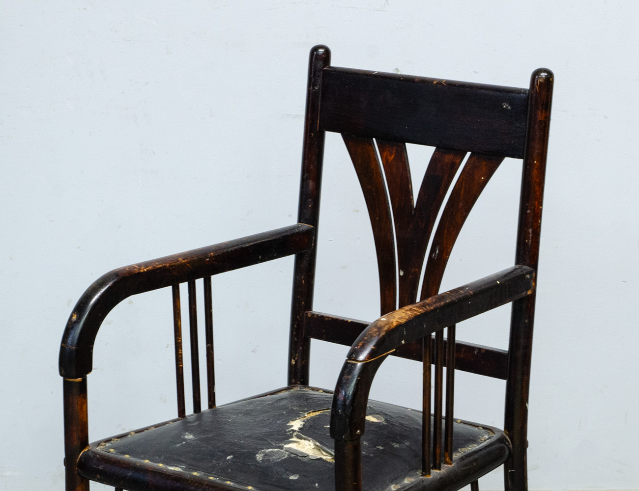 Антикварное финское кресло Jyväskylä & Muurame