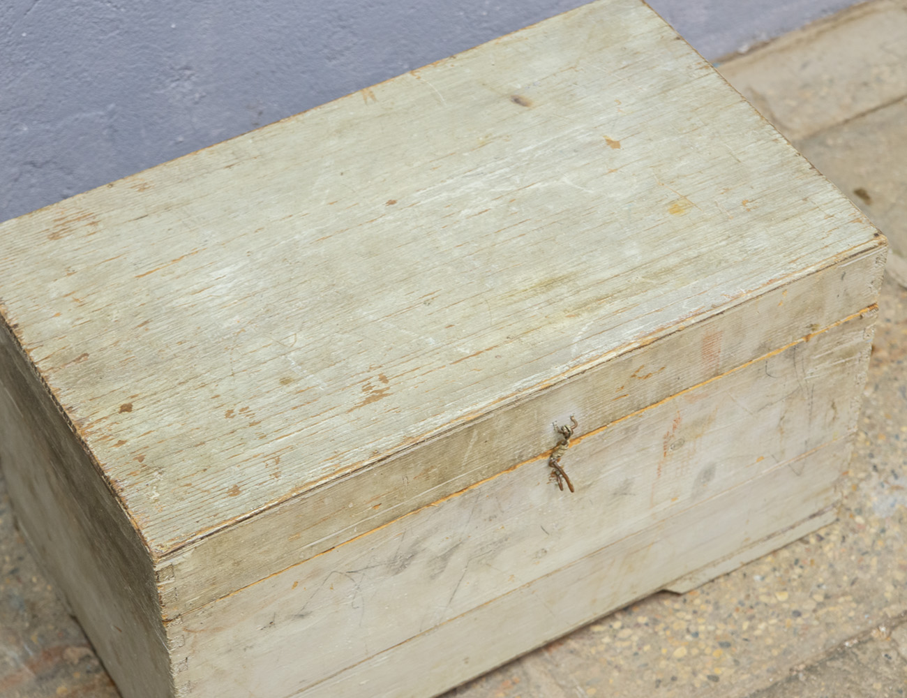 Старинный сундучок