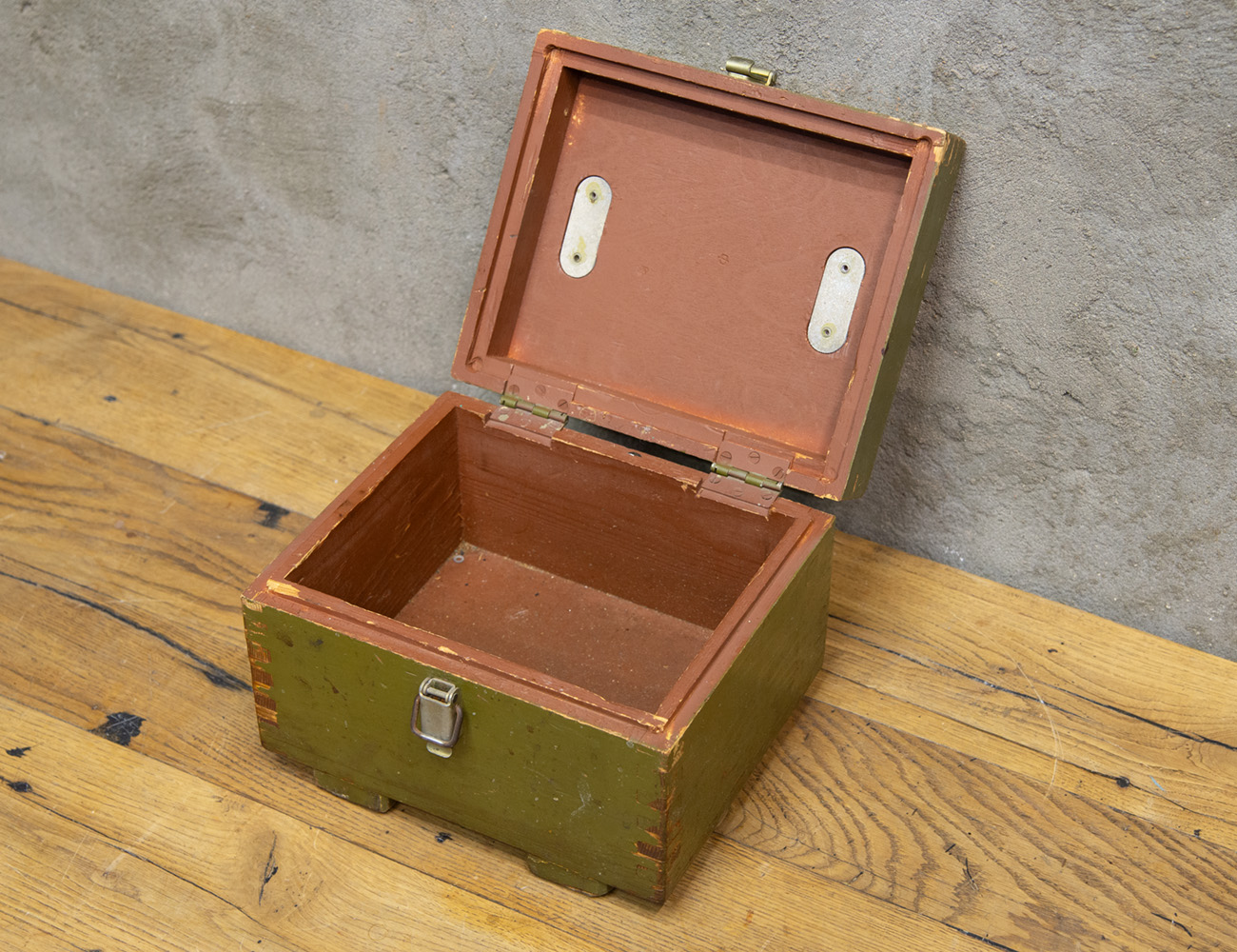 Старинный ящик