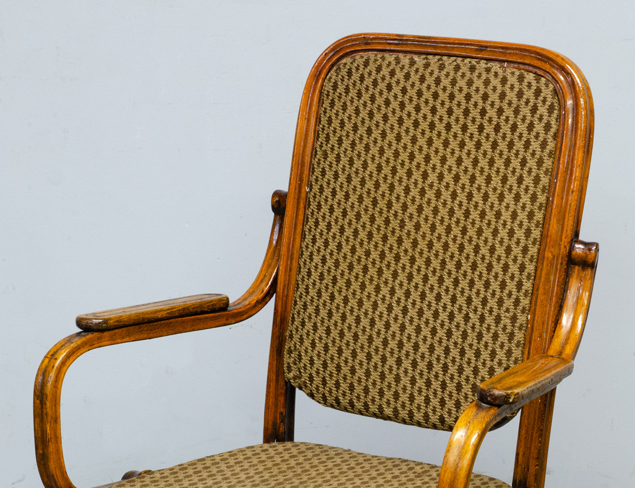 Кресло №437 Братьев Тонет