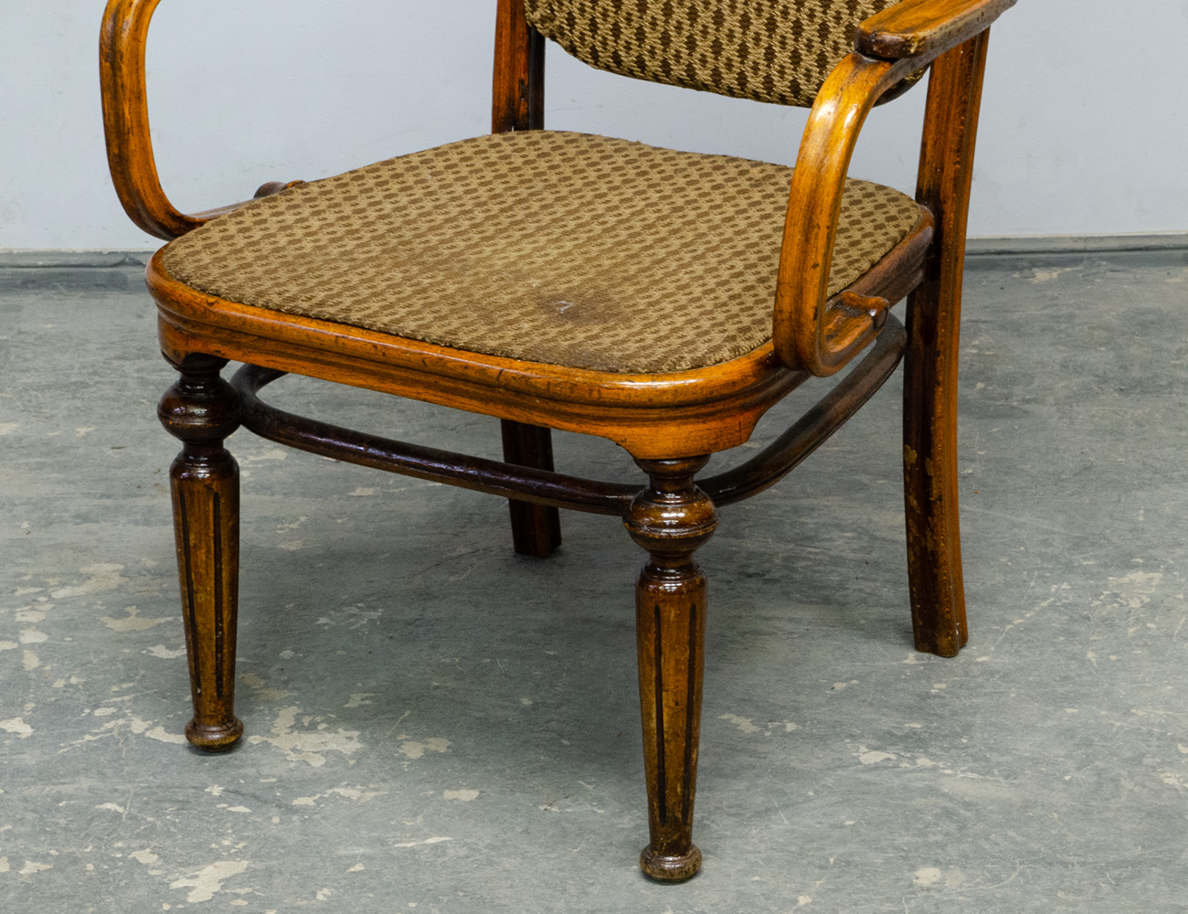 Кресло №437 Братьев Тонет