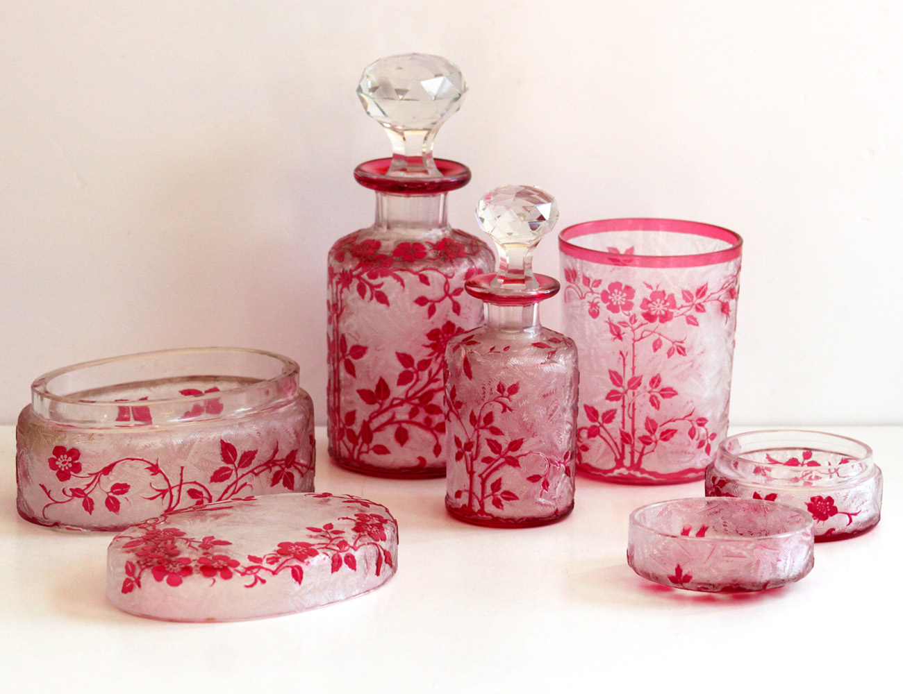 Старинный набор для туалетного столика, Baccarat