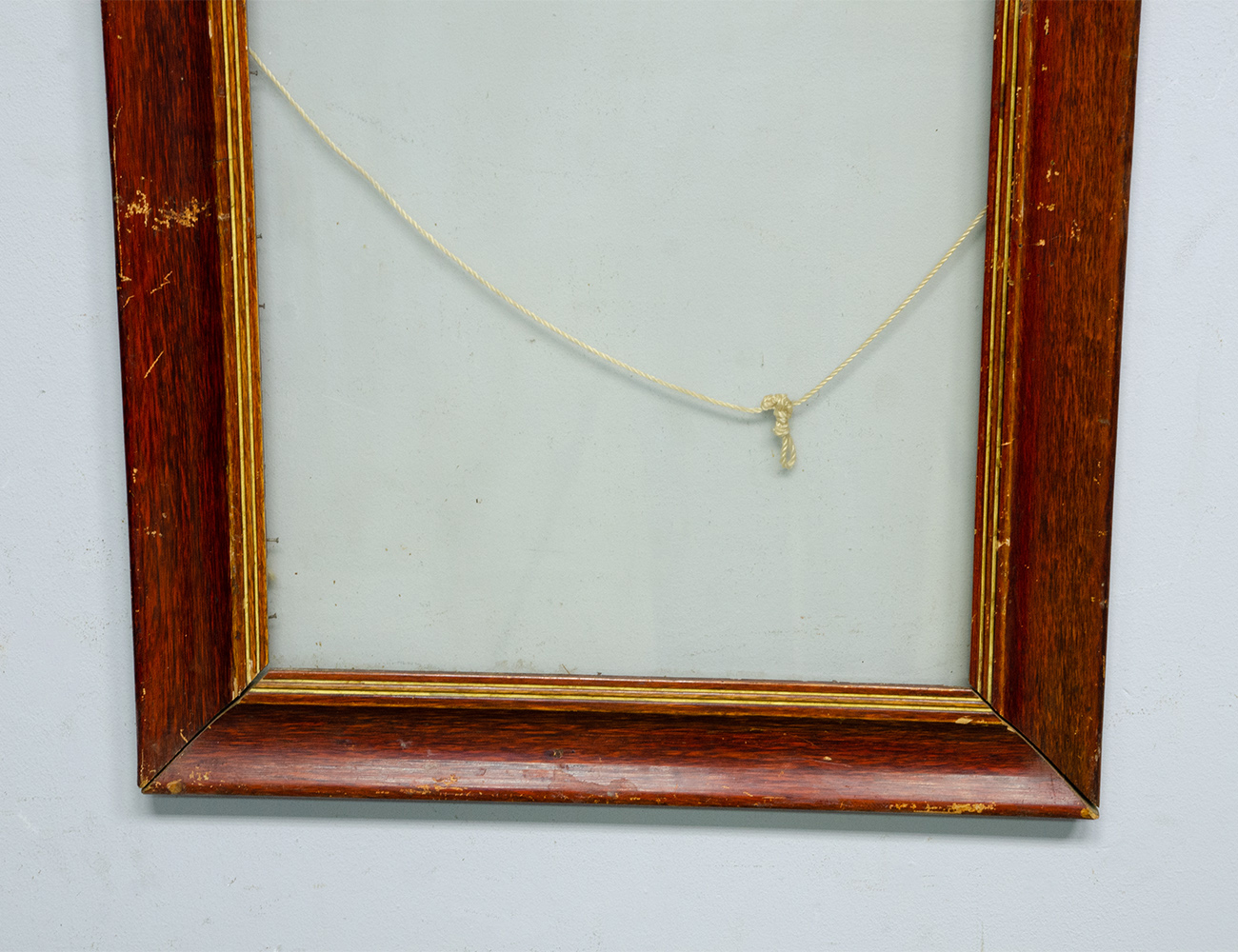 Старинная рама