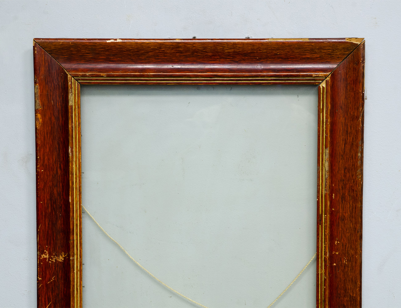 Старинная рама