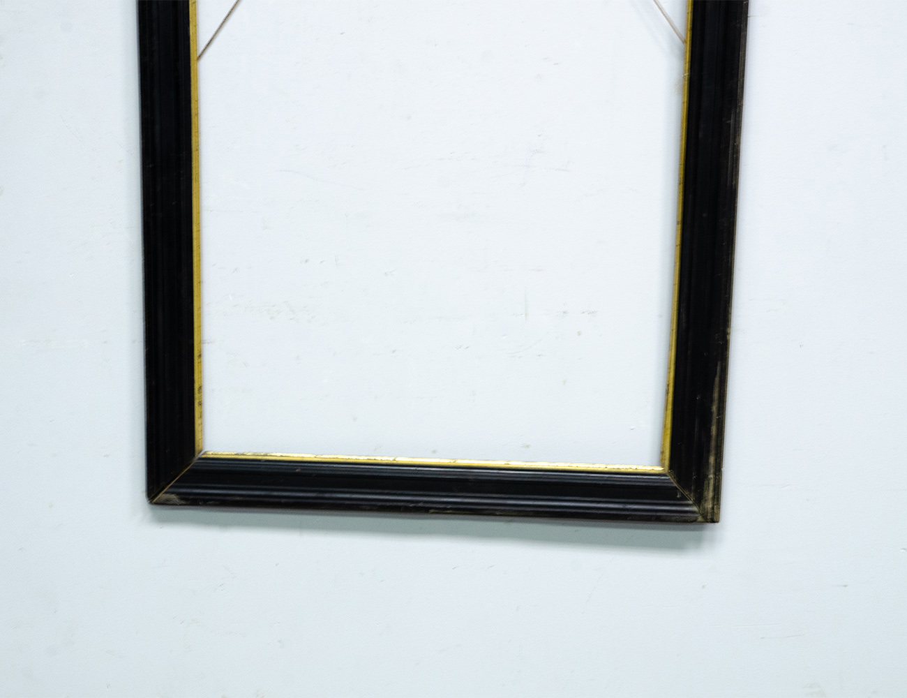 Старинная рама