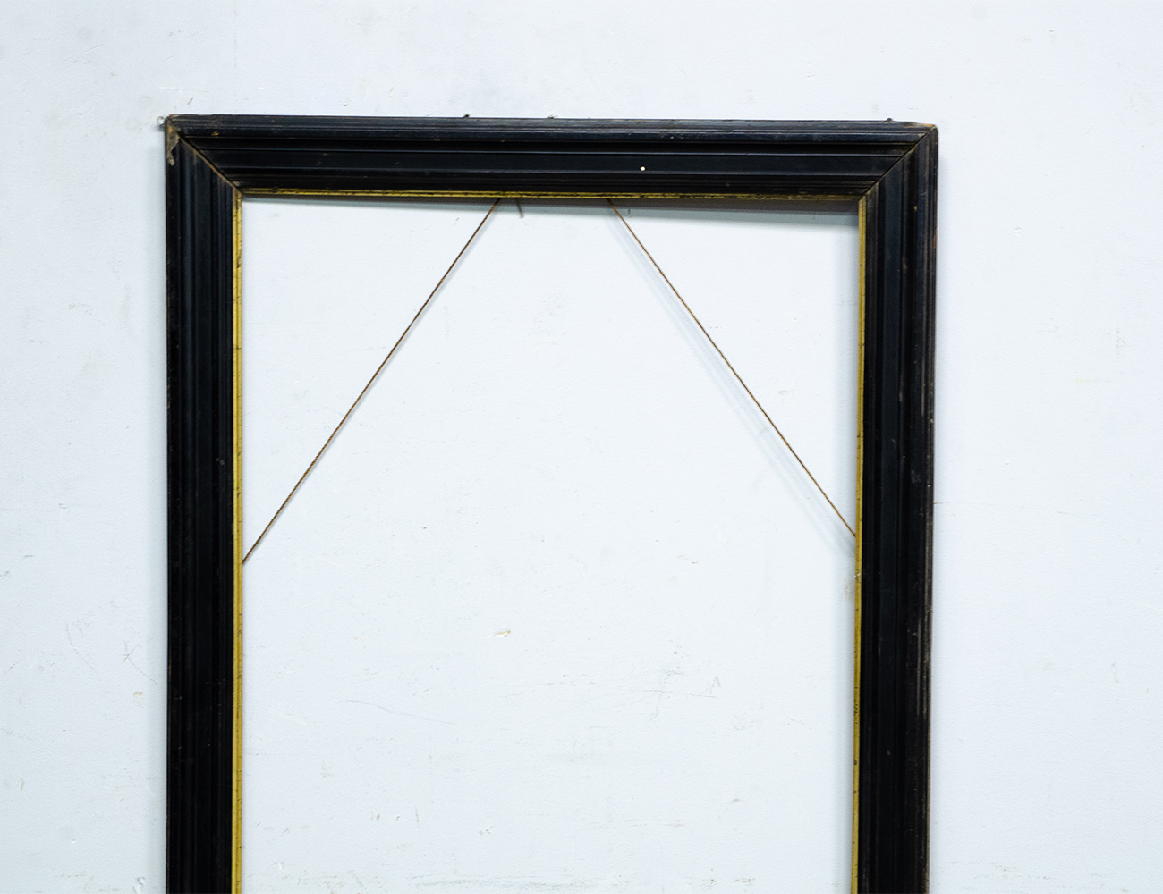 Старинная рама