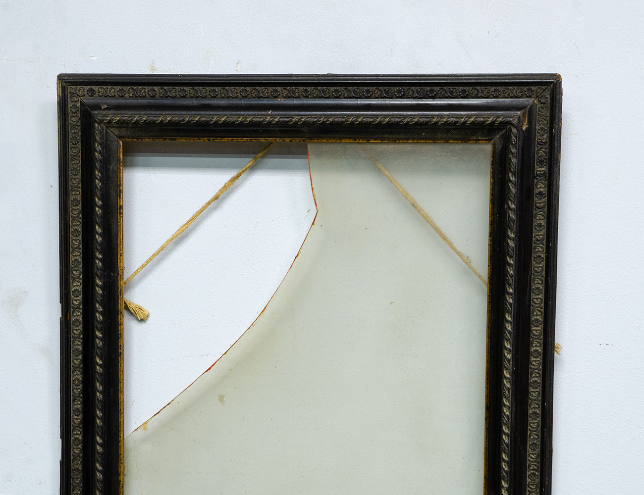 Старинная рама