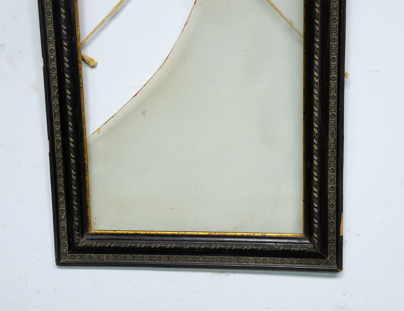 Старинная рама