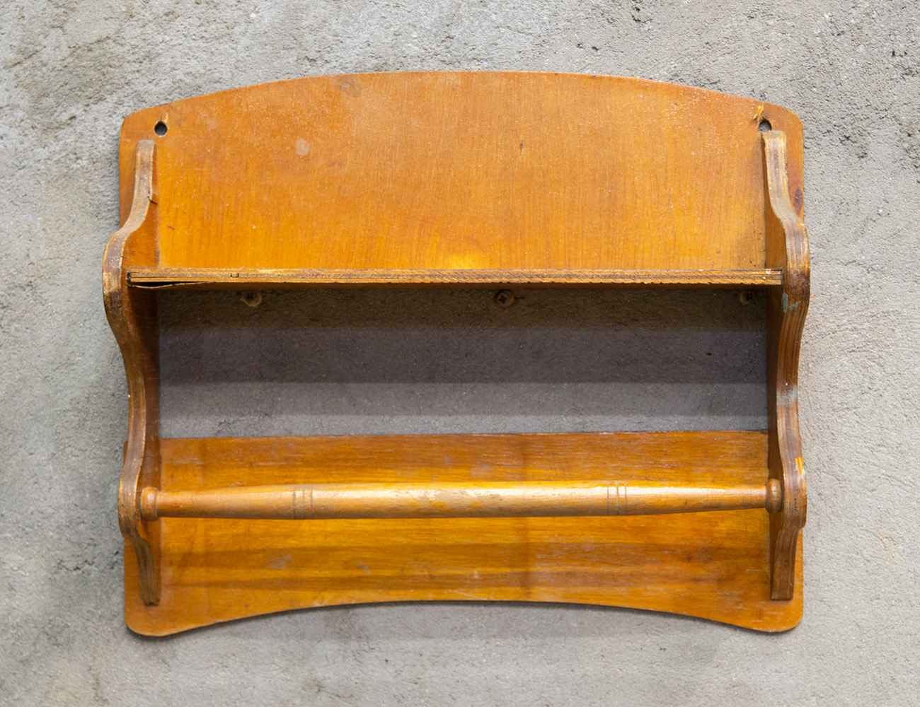 Старинная кухонная полка