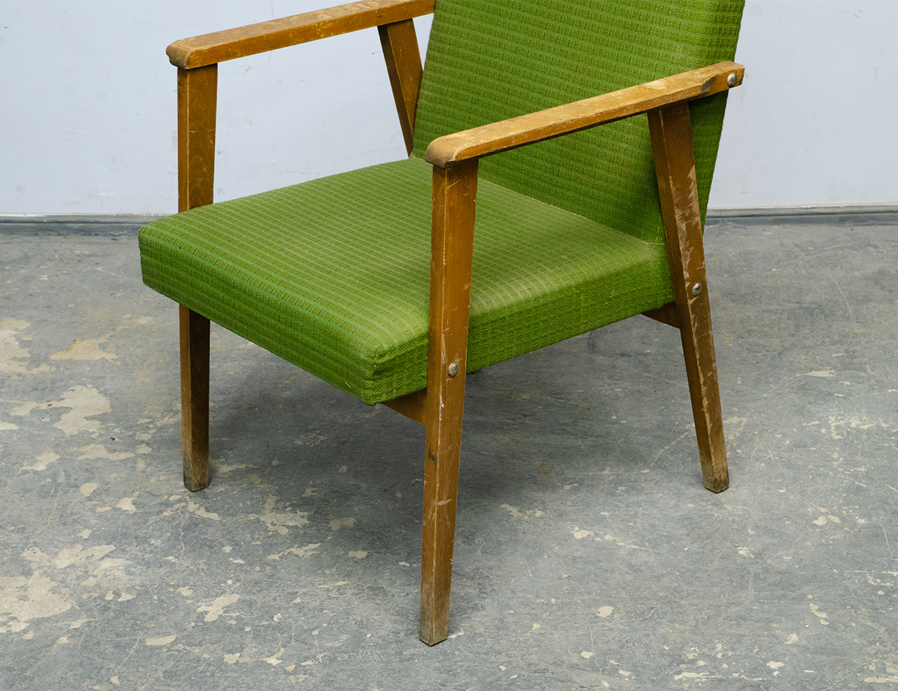 Винтажное кресло