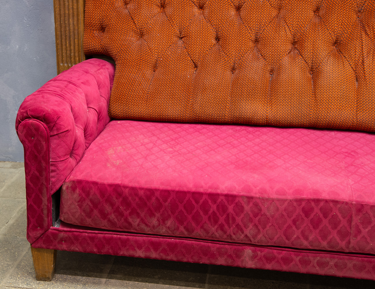 Старинный дубовый кабинетный диван