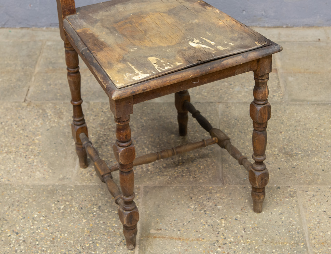 Старинный стул 19 века