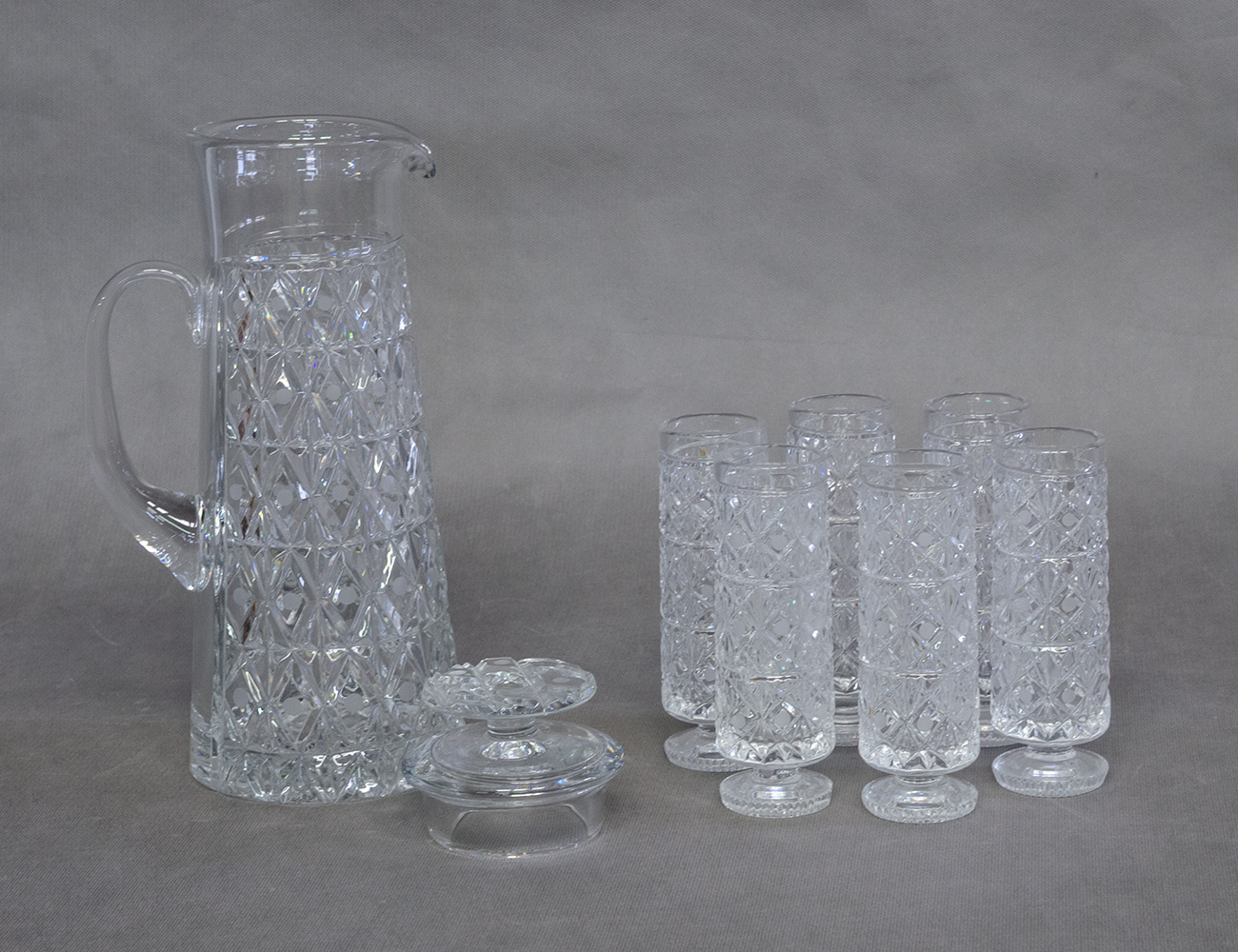 Винтажный хрустальный сервиз для напитков