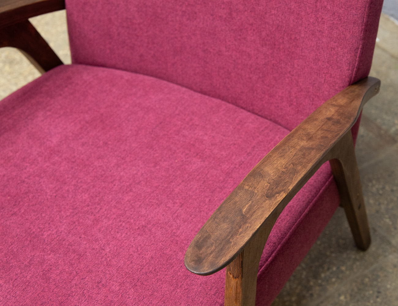 Винтажное кресло (после реставрации)