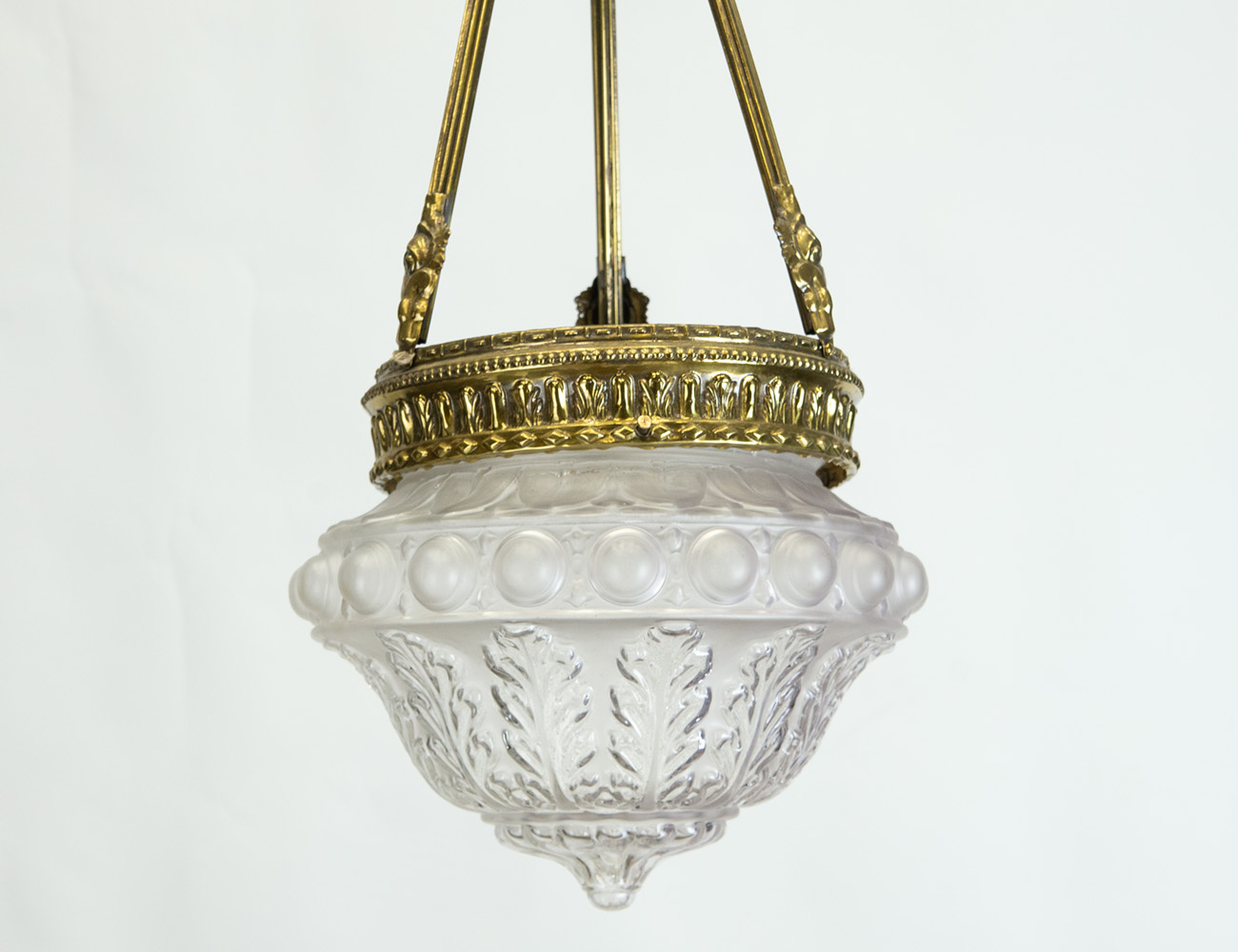 Старинный подвесной светильник