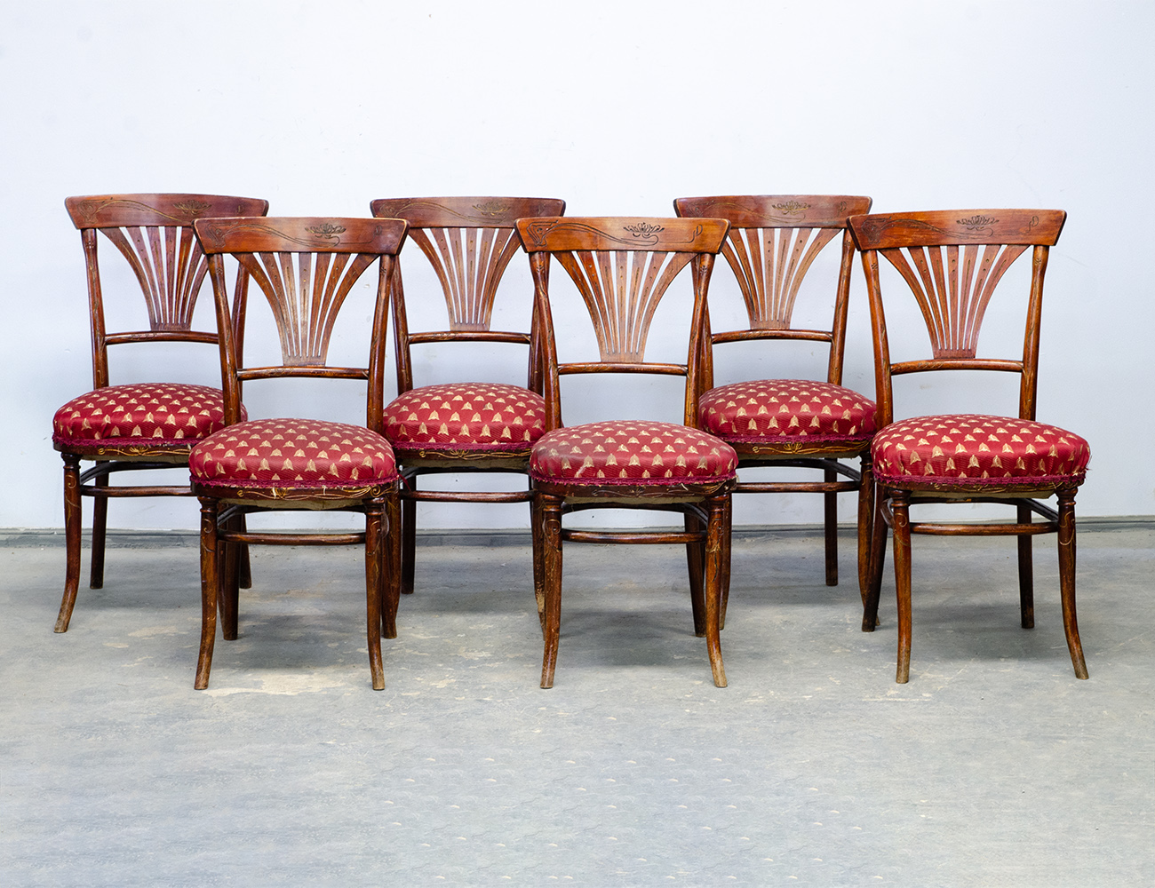 Антикварные венские стулья №221, Тонет