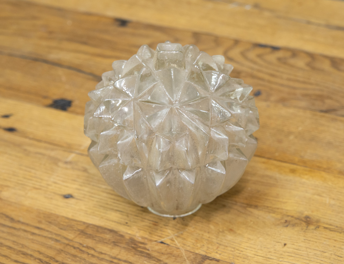 Винтажный плафон шар