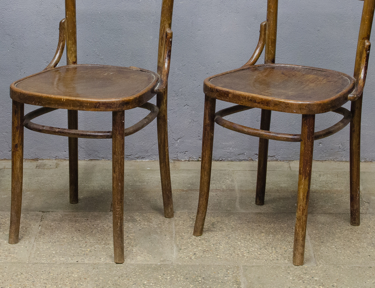 Старинные венские стулья