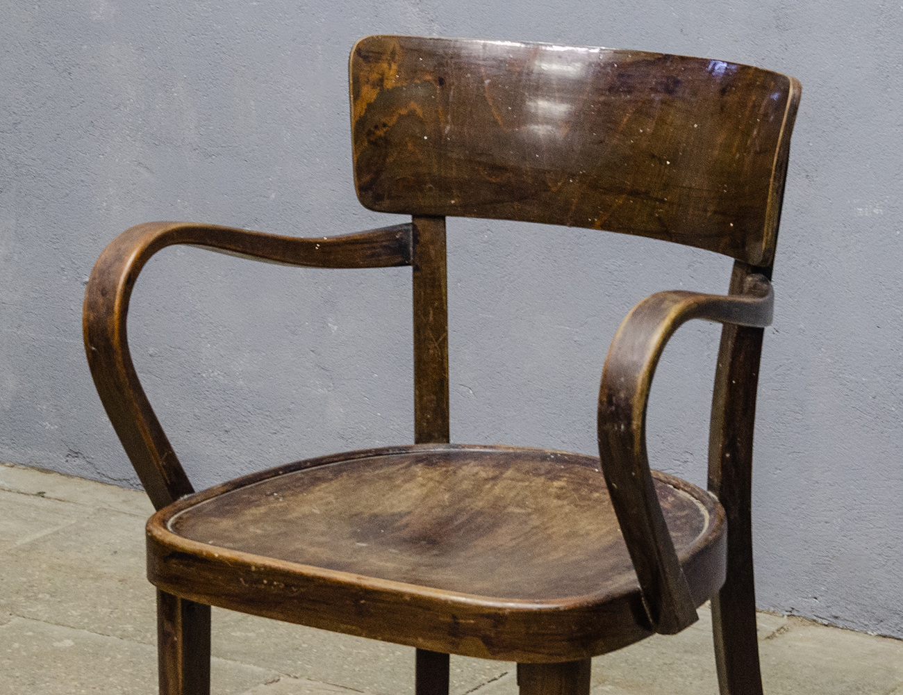 Винтажное чехословацкое кресло