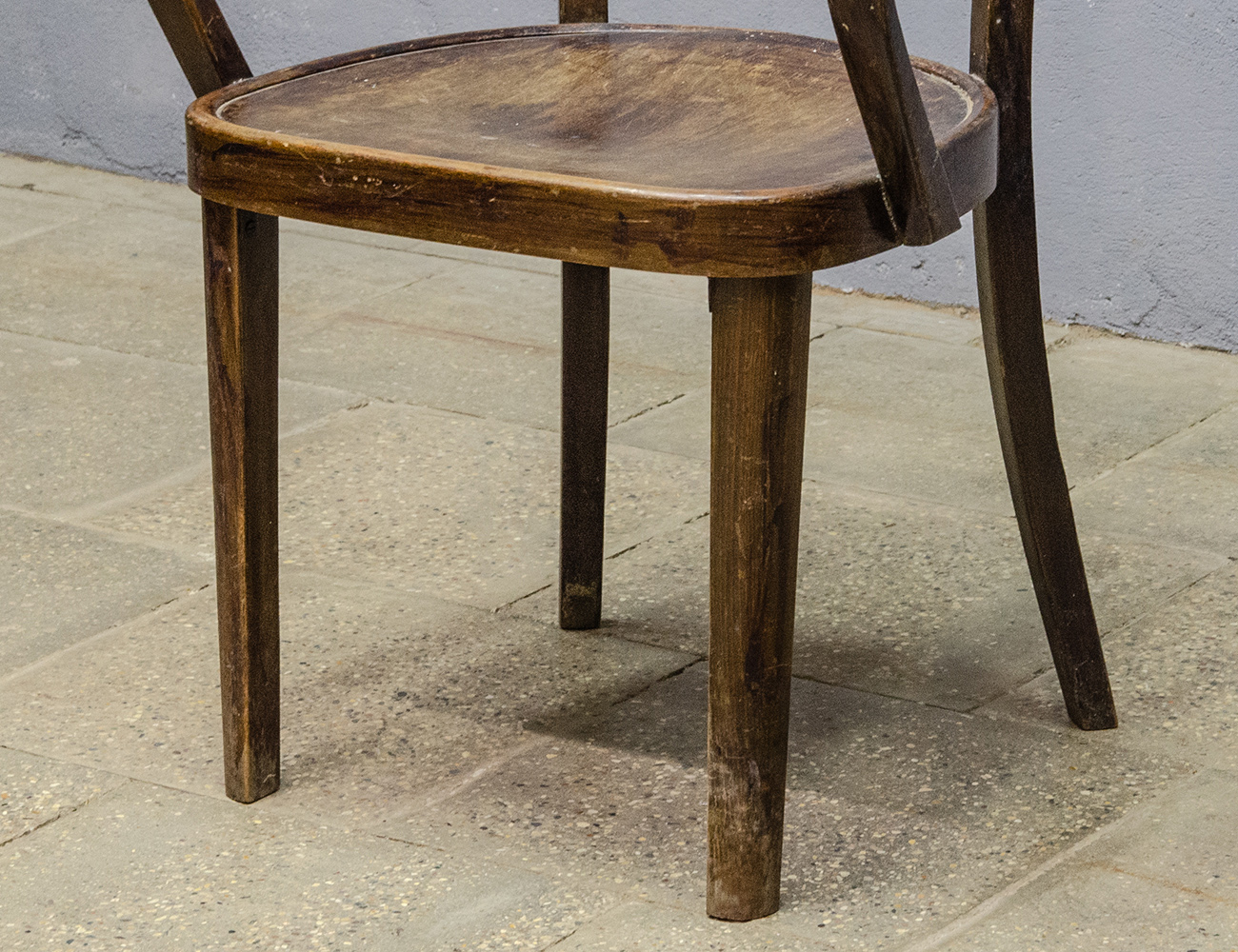 Винтажное чехословацкое кресло