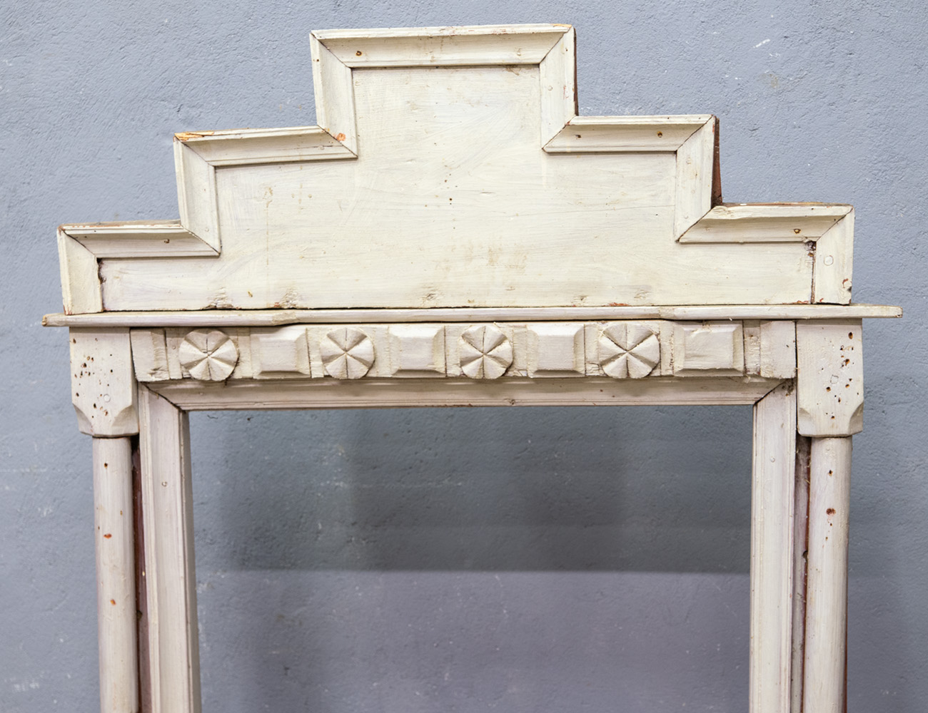 Старинный красный угол