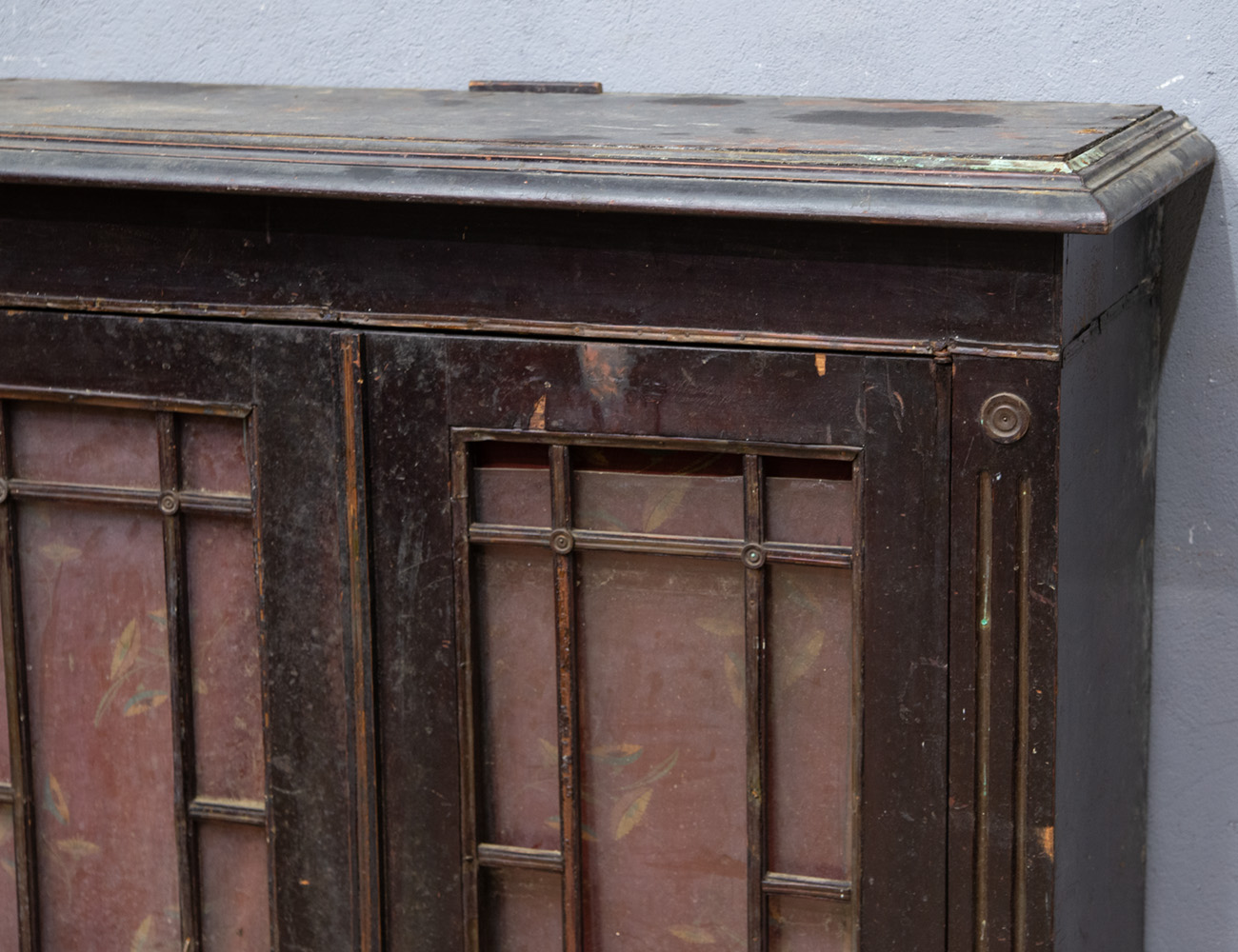 Антикварный книжный шкаф, жакоб