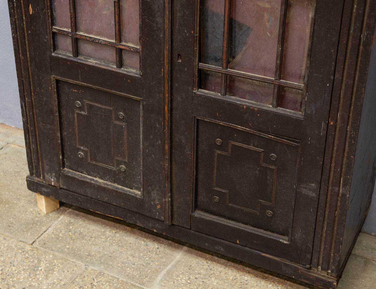 Антикварный книжный шкаф, жакоб