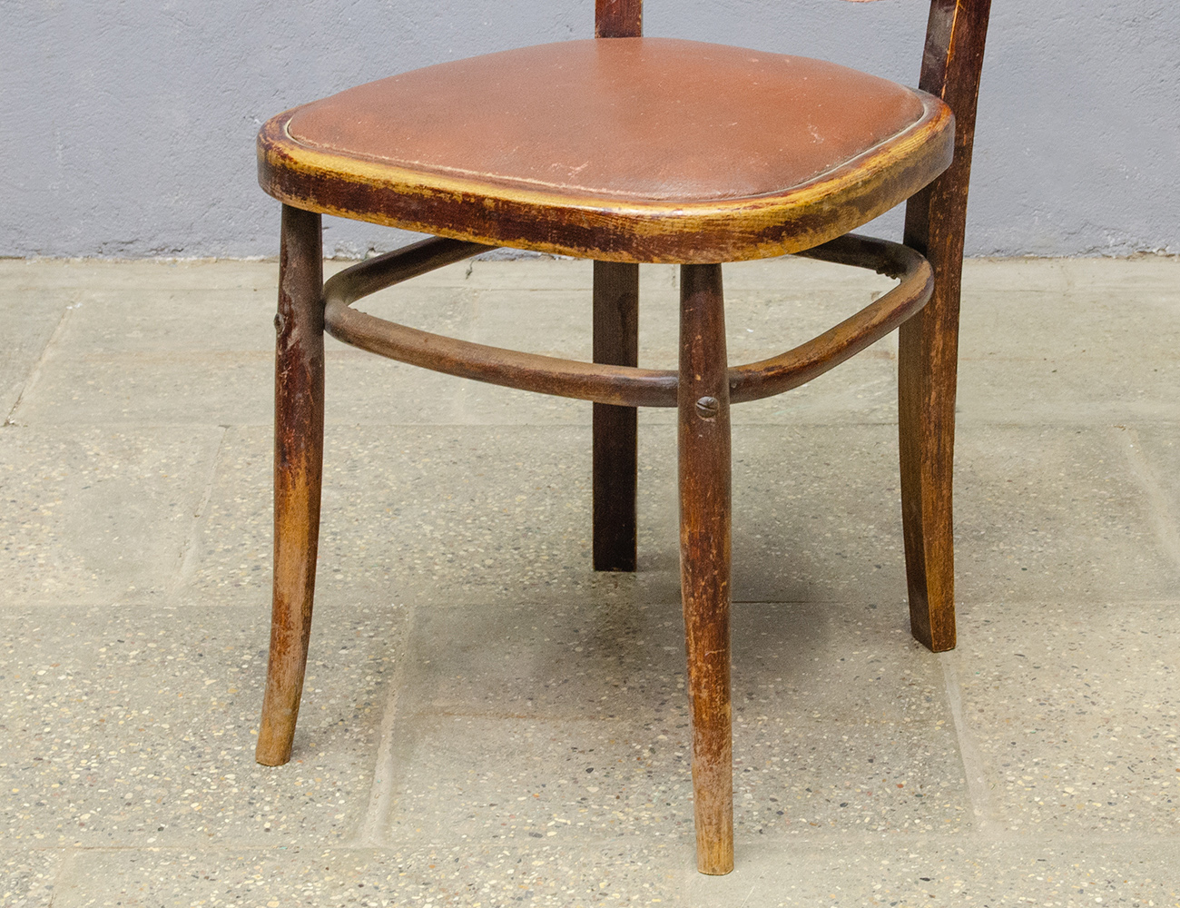 Старинный венский стул