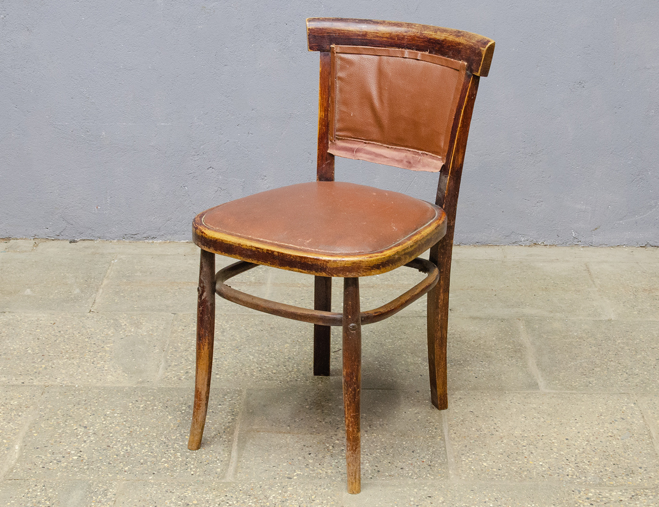 Старинный венский стул