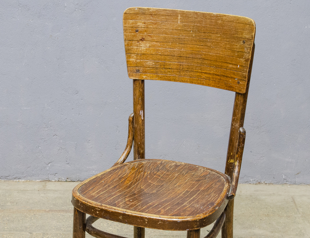 Старинный венский стул