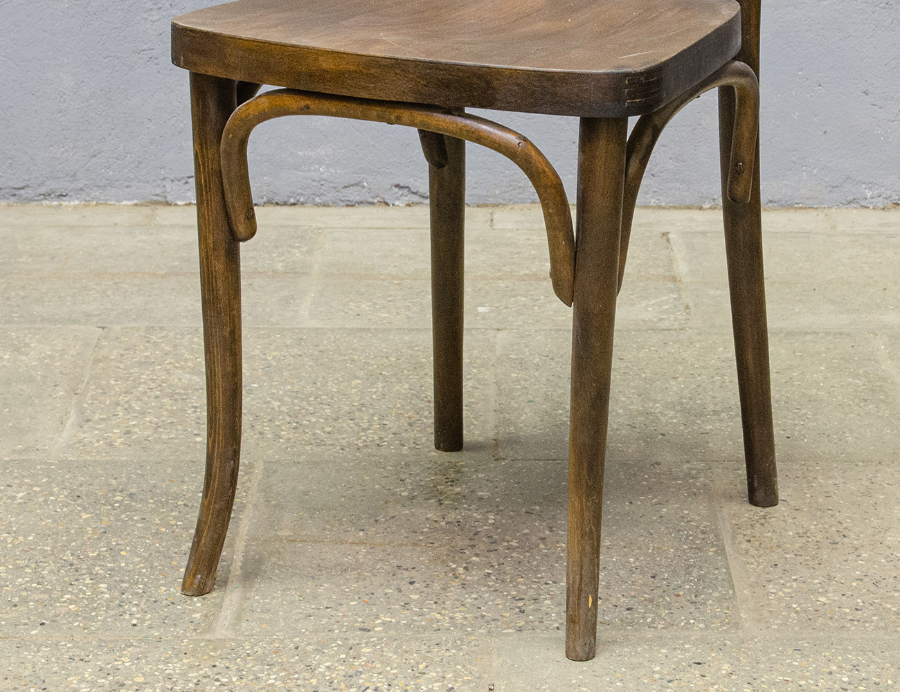 Старинный венский стул