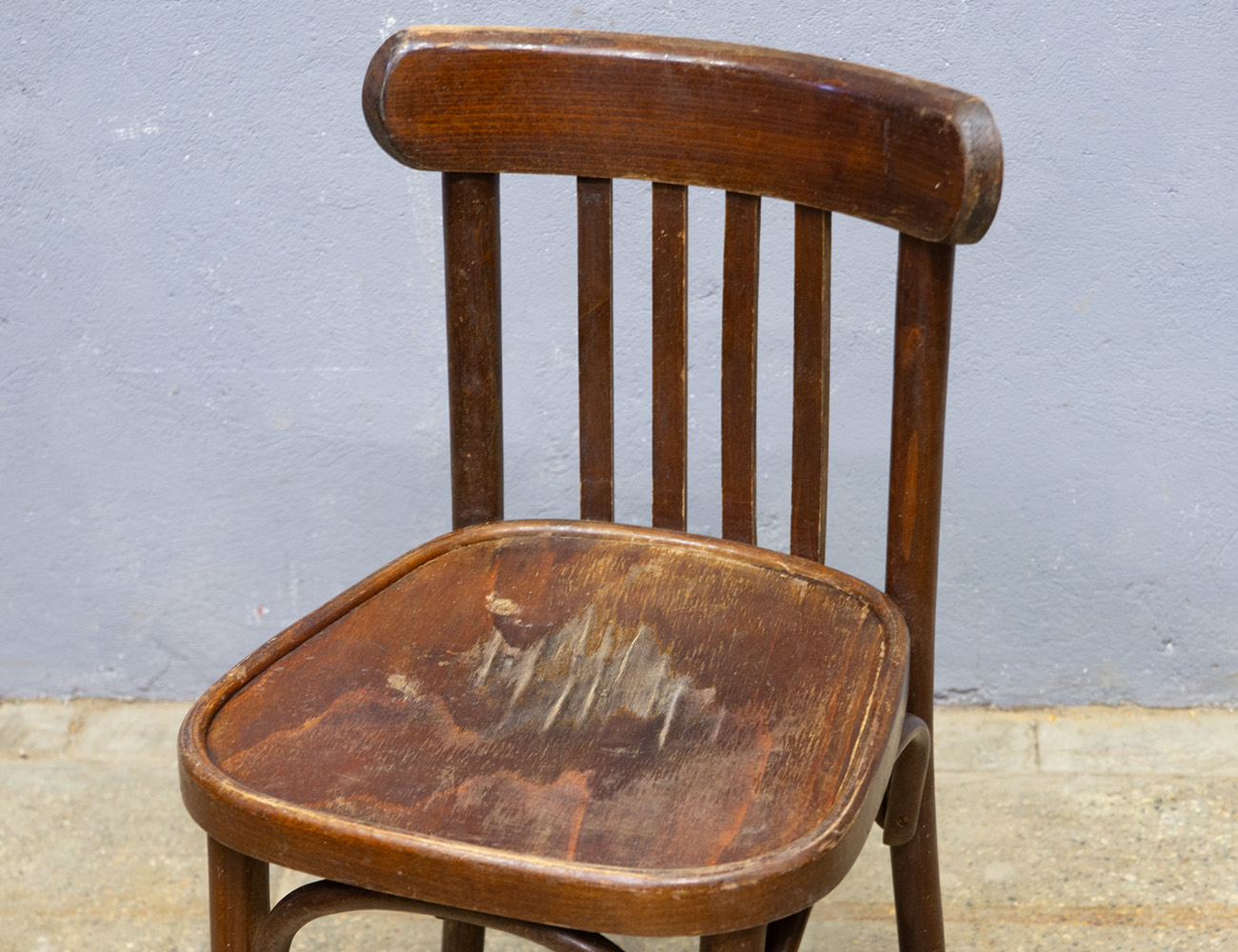 Старинный венский стул