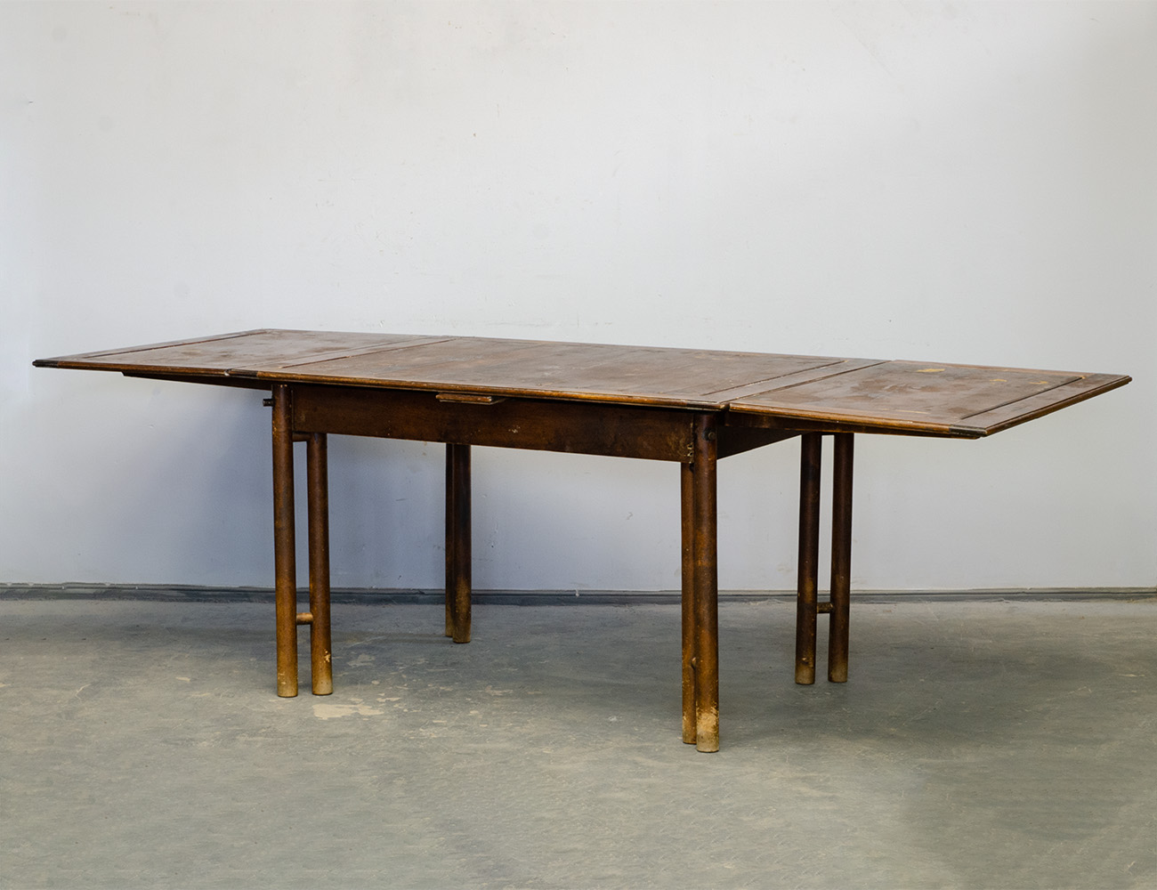 Старинный обеденный стол Jyväskylä & Muurame