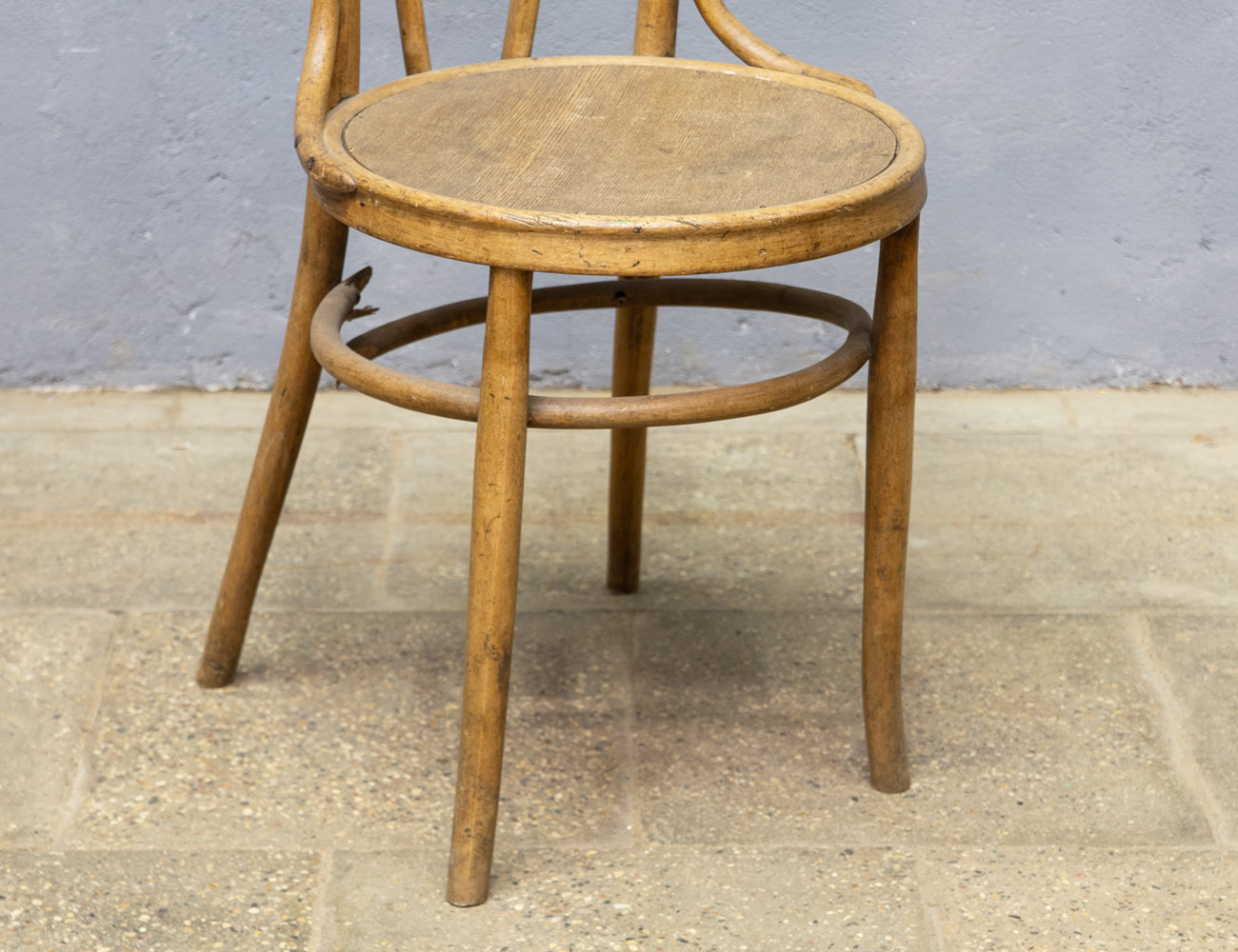 Старинный венский стул