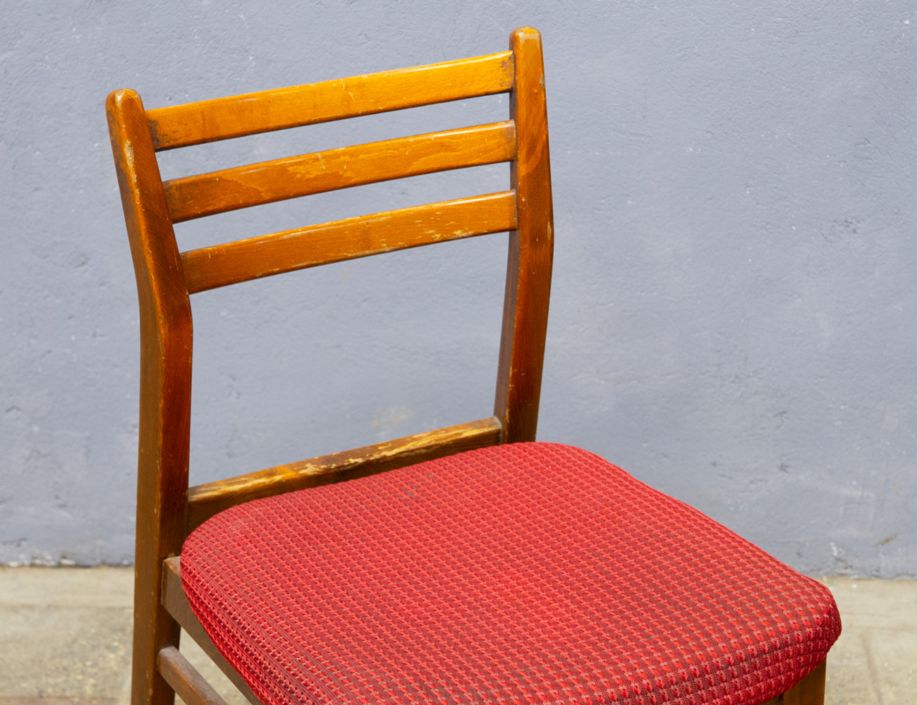 Винтажный стул